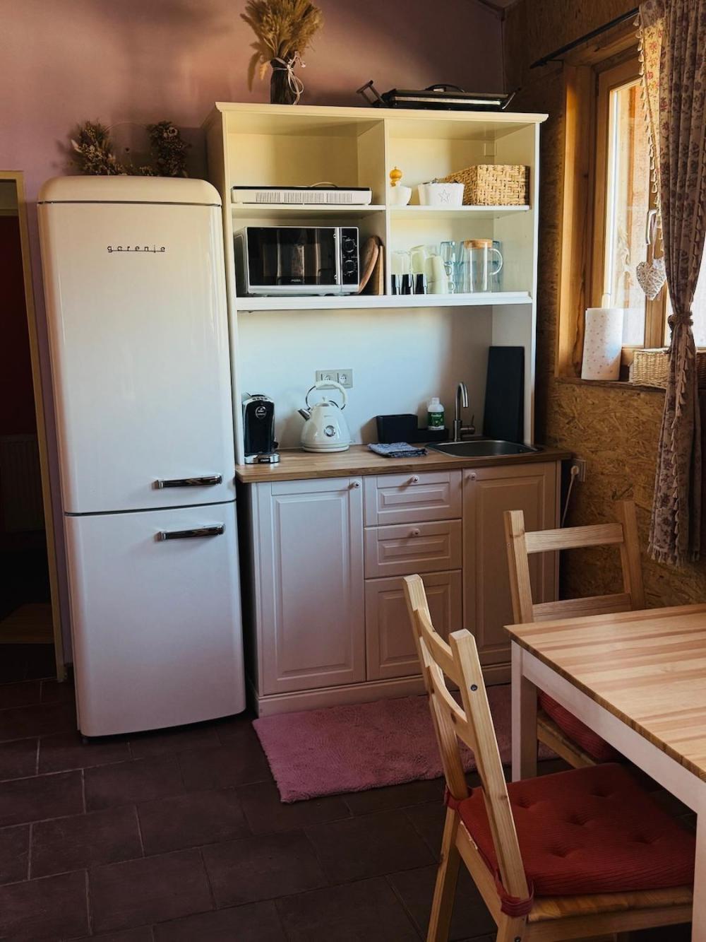Apartman Na Ranci Pod Lovosem Velemin Exteriör bild