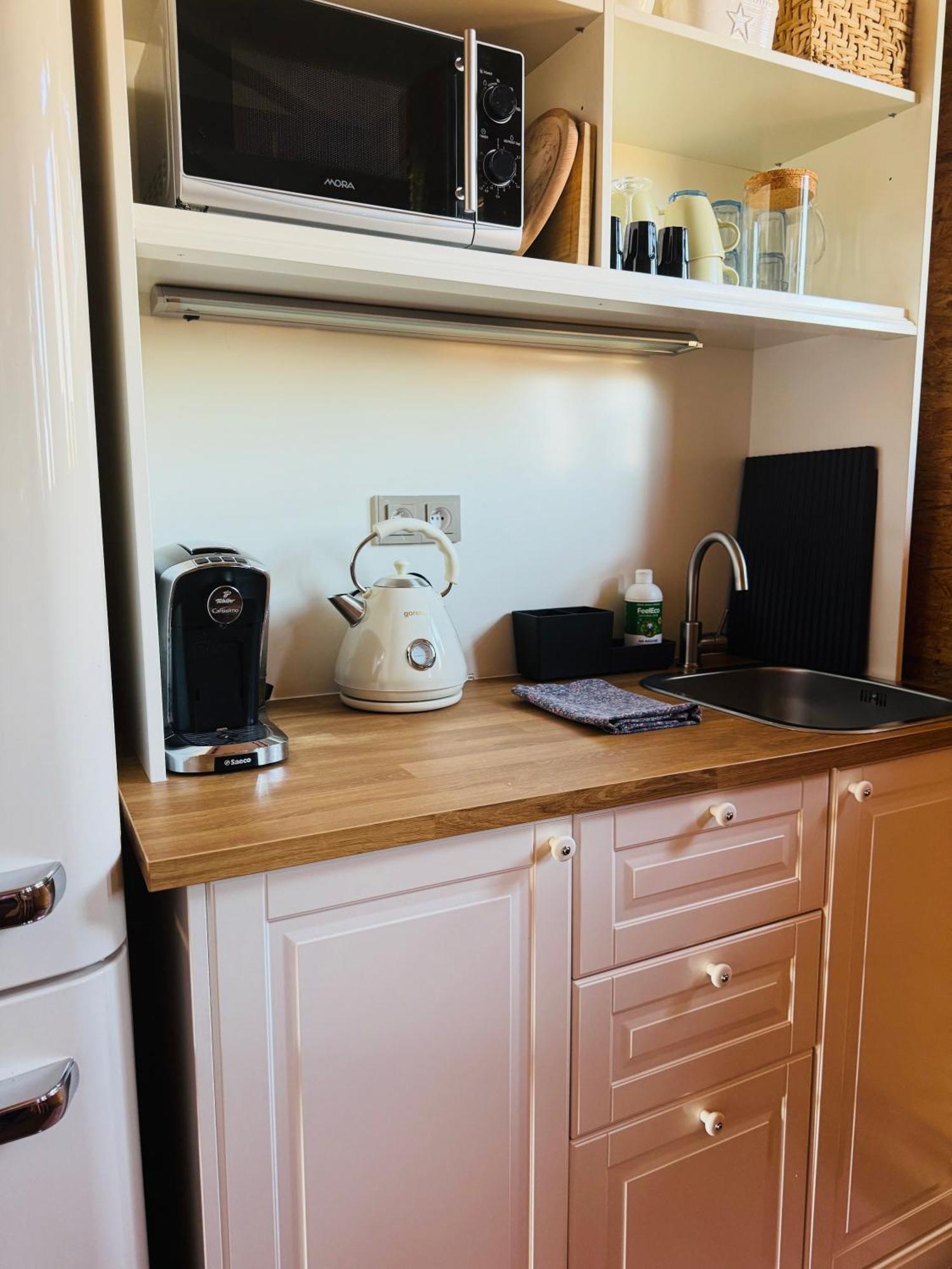 Apartman Na Ranci Pod Lovosem Velemin Exteriör bild